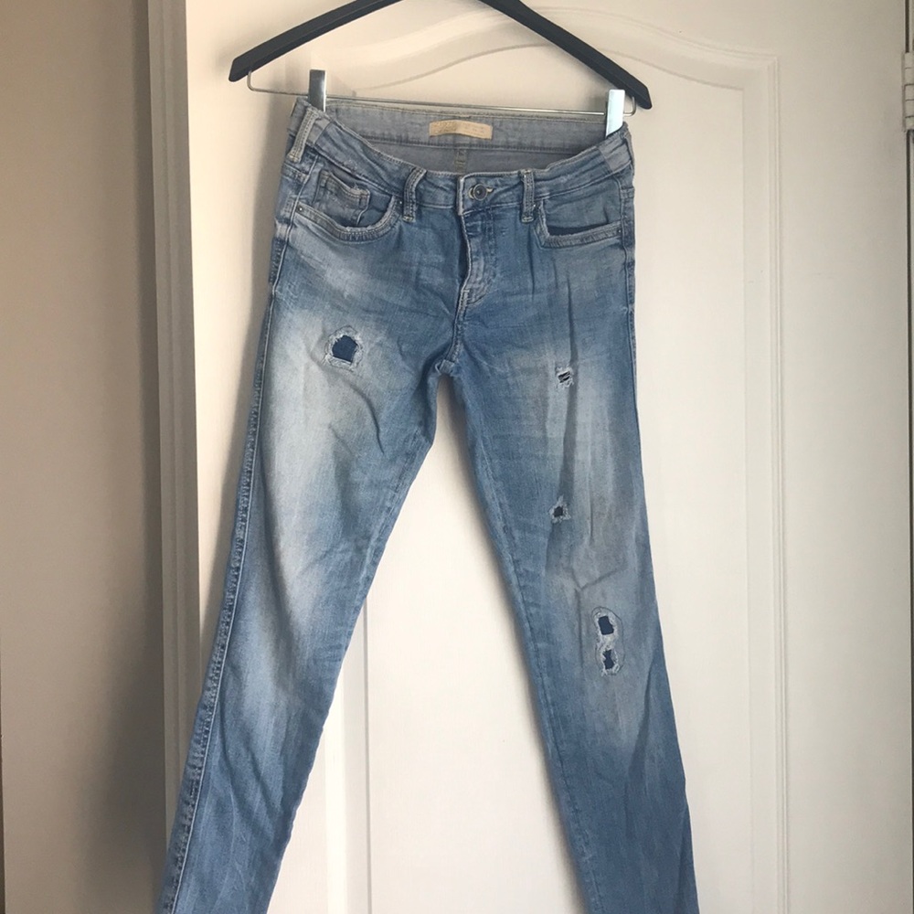 Zara jeans size 26